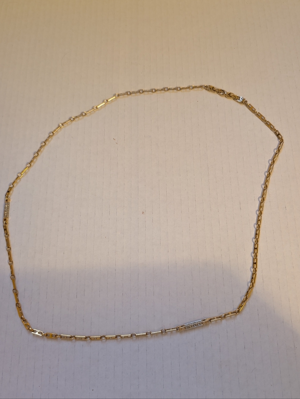 Nina Ricci Vintage Gold Tone Link Necklace In VGUC